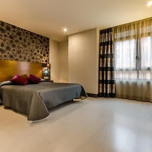 *** Hotel Regio Spain
